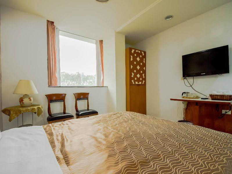 Songyuan B&B Lugu Extérieur photo